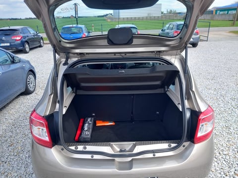 Open trunk