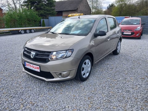 Silver Dacia Sandero